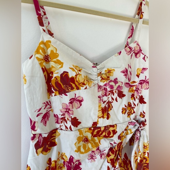Great Jones White Floral Midi Dress faux wrap size 12 cotton adjustable strap - Picture 5 of 13
